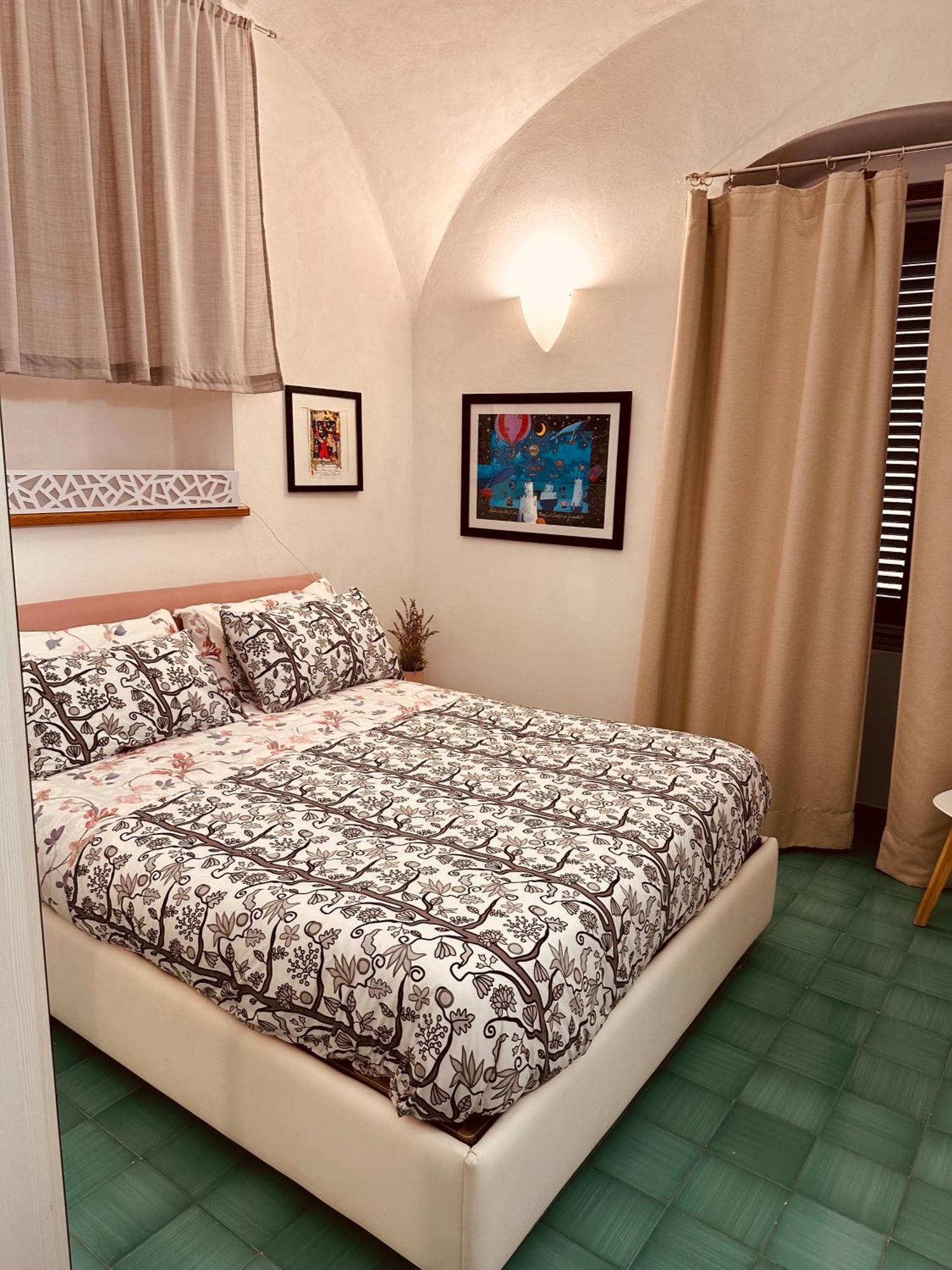 Casa Viggiano In The Heart Of Amalfi Apartment Bagian luar foto